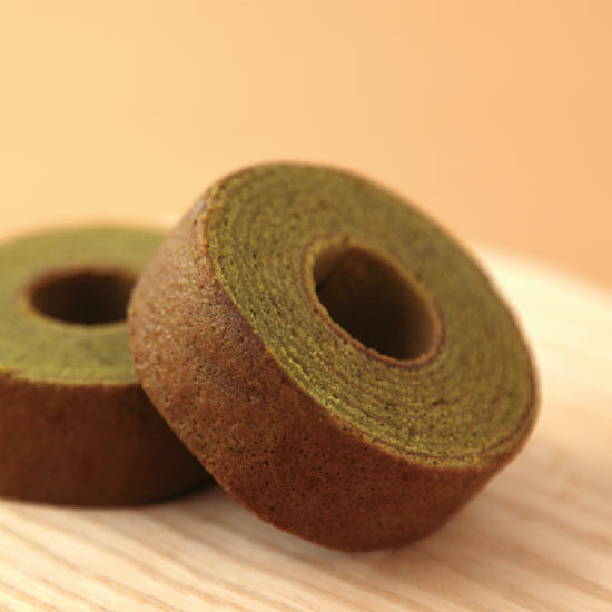 お茶屋が作った抹茶バームクーヘンと緑茶ティーバッグ詰合せ